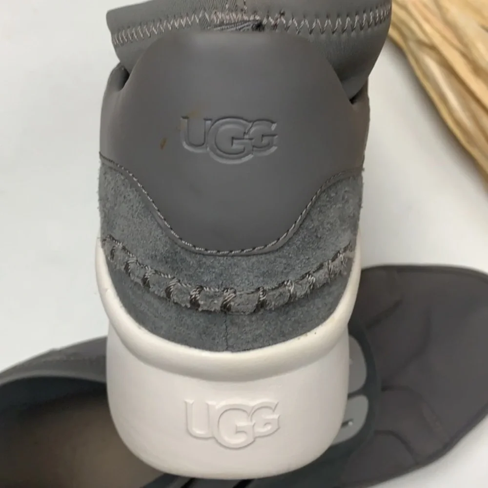 UGG neutra sneakers pull on logo trainers
